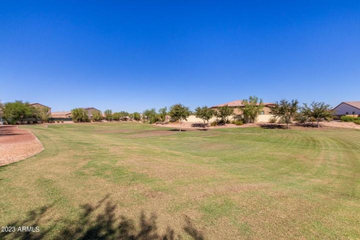 8045 W Agora LN Pic9_11032023