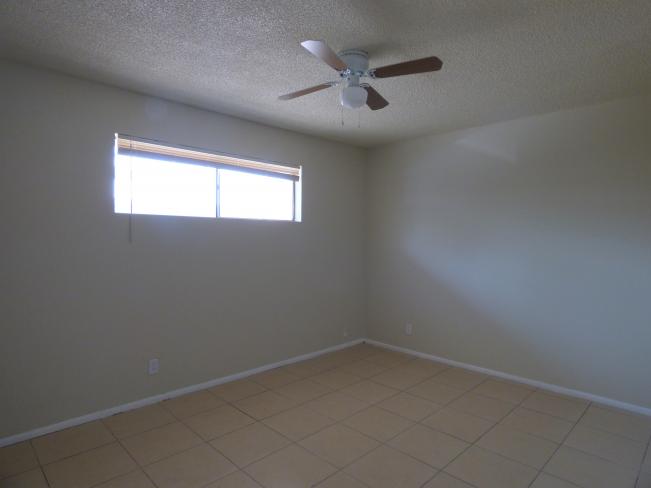 3613 E Earll Dr c_11122020