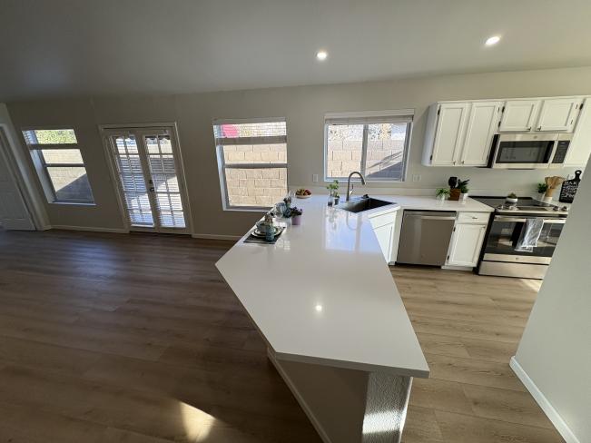 1782 E Gail DR IMG_1309_01132025