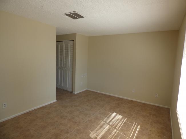 3612 N 72ND LN P1080464_05102019 3612 N 72ND LN P1080464_05102019