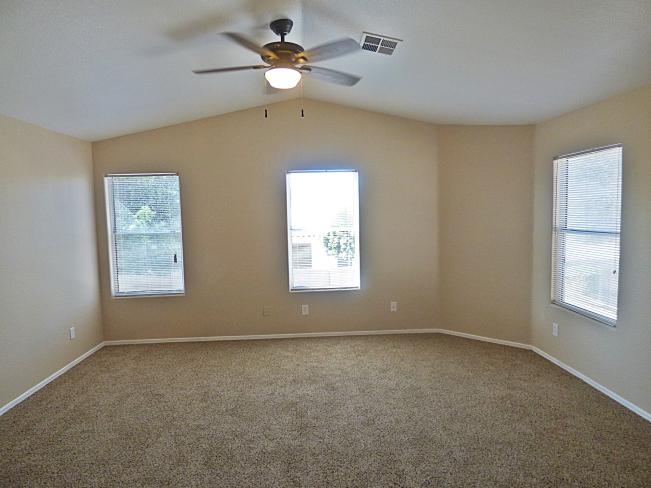 3110 E Cottonwood LN P1010591_08312015