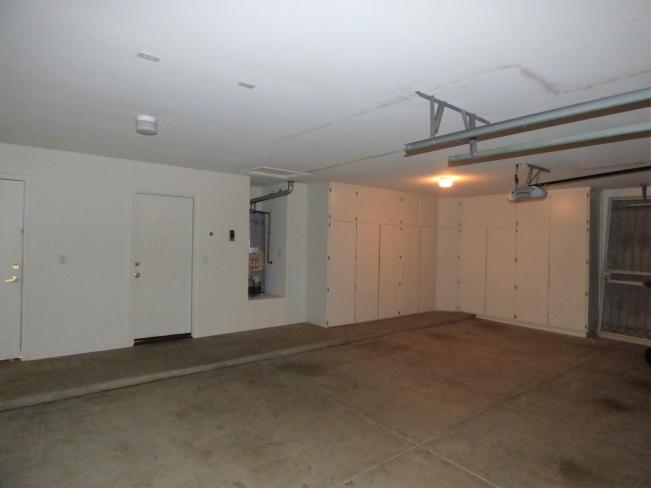 553 E Baylor Ln P1090916_08272019 553 E Baylor Ln P1090916_08272019