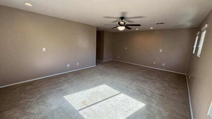 2014 N 77th GLN IMG_1887_11182025