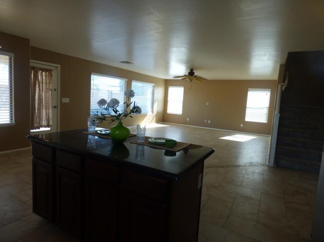 4005 S 55th DR P1060841_11212018
