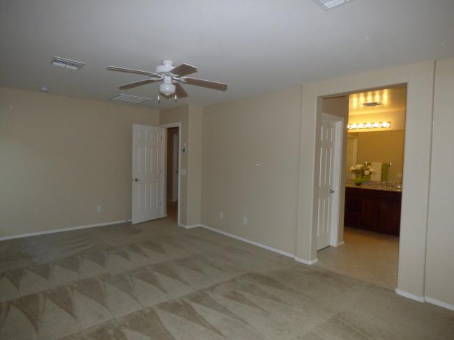 2531 N 73rd DR MstrBd2