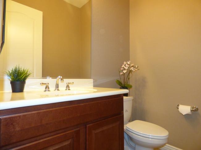 2702 E Redwood Pl g_07122019