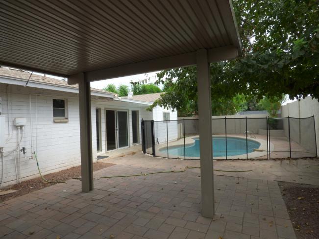 1749 E Medlock DR z_09212020