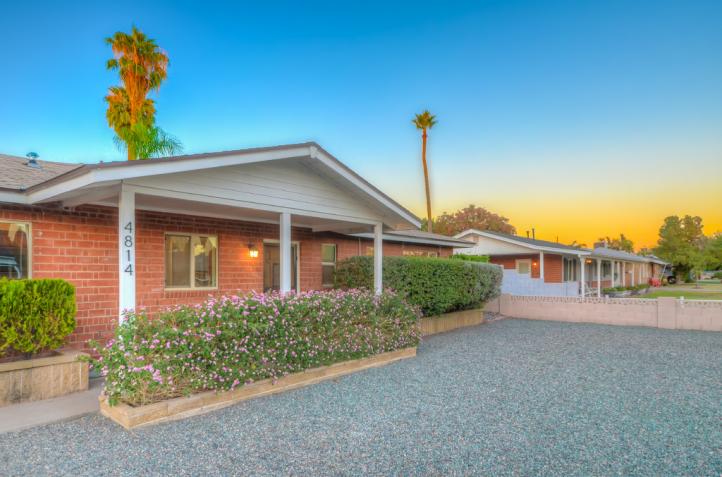 4814 E Avalon DR Front (6)-SMALL_10212016