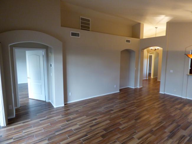 2912 E Nisbet CT P1180442_02102024