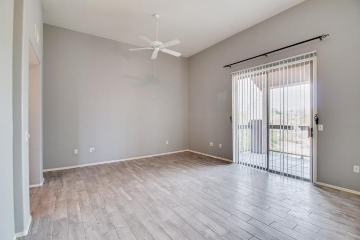 20801 N 90th PL Large Great Room with High Ceilings_09062018 20801 N 90th PL Large Great Room with High Ceilings_09062018