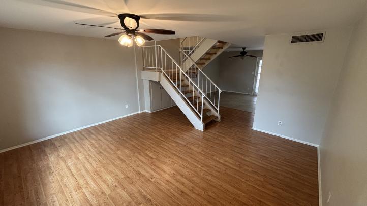 1726 E Baker Dr IMG_2983_04162026