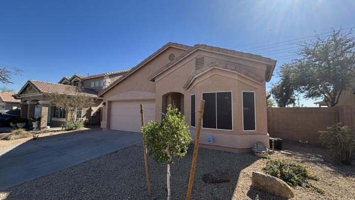 24185 W Desert Bloom St IMG_2584_02112026