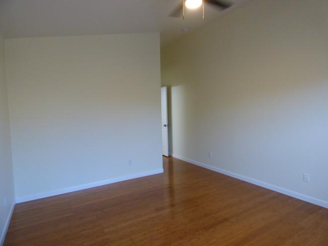 3023 E Captain Dreyfus AVE P1170688_08082023