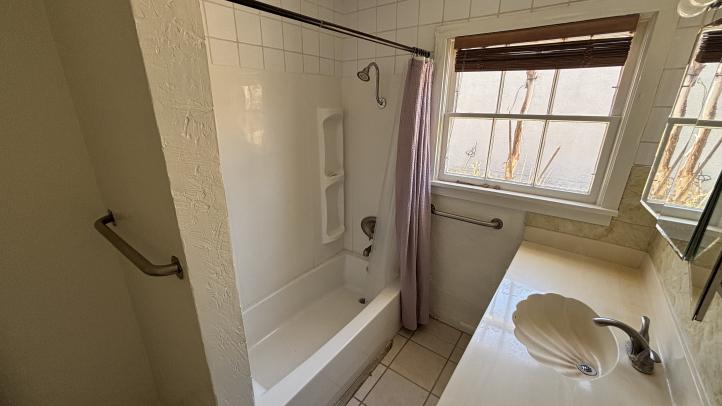2528 E Hartford Ave IMG_3518_06302026 2528 E Hartford Ave IMG_3518_06302026