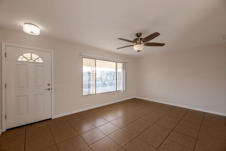 9822 W Silverbell DR Pic (16)_12052025