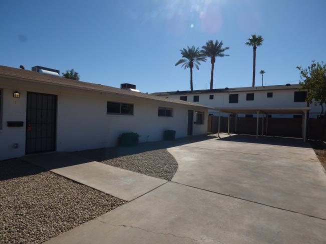 3613 E Earll Dr P1130124_10292020