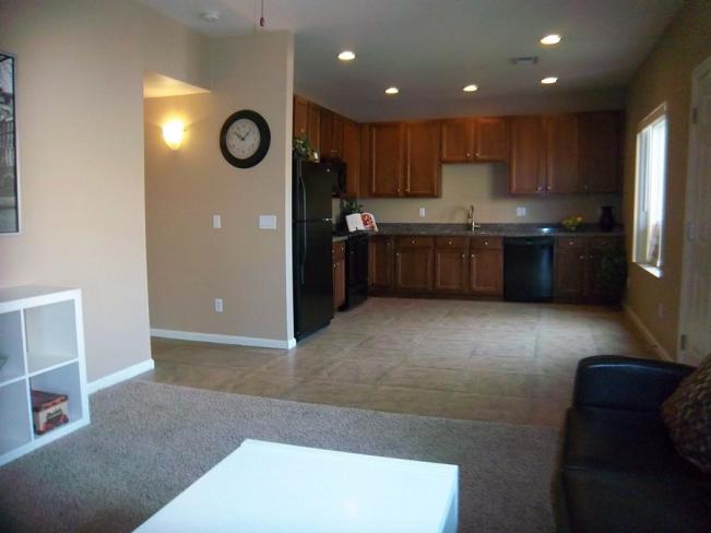 15430 N 25th ST Living area