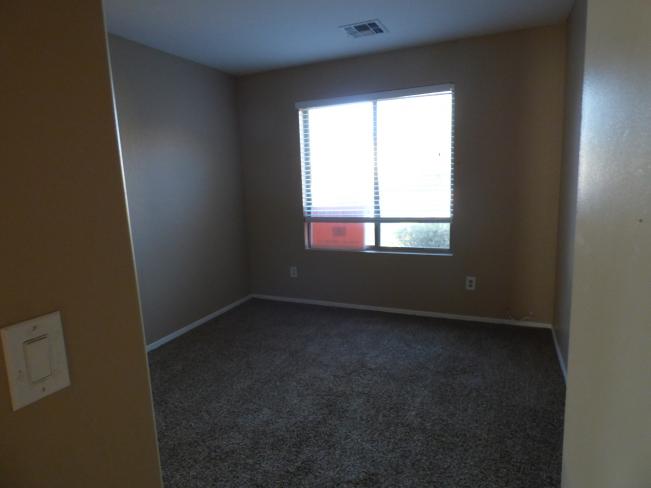 9739 W Riverside AVE 2015-12-29 15_12302015