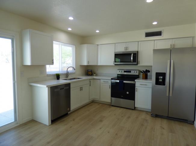 6225 S Parkside DR P1170208_04272023