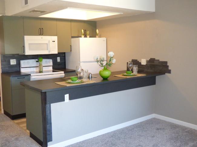 461 W Holmes AVE b_12042020