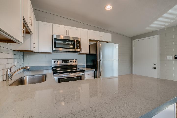 1008 S Mariana St Marina-16_09052025