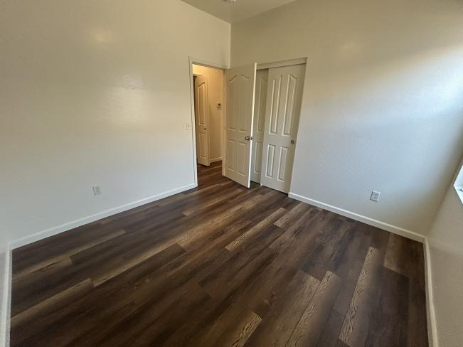 7210 S 41st Dr IMG_4340_06302025 7210 S 41st Dr IMG_4340_06302025