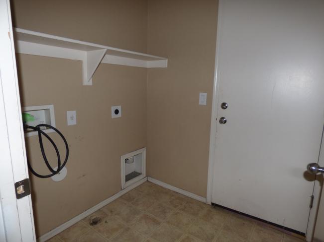 9739 W Riverside AVE 2015-12-29 15_12302015