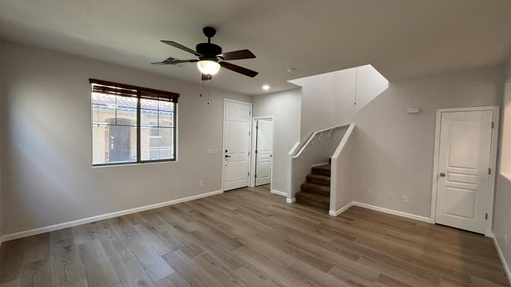 3805 E Santa Fe IMG_1979_12102025