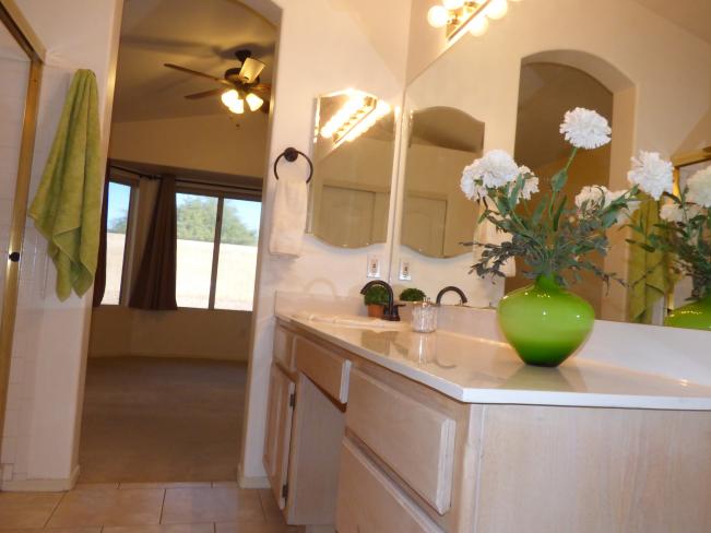 144 W Villa Theresa DR P1070241_12142018