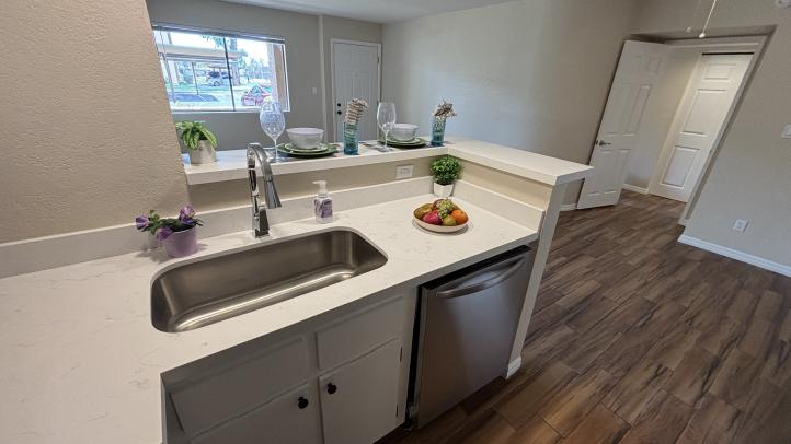 3601 W Tierra Buena LN IMG_3196_05062026