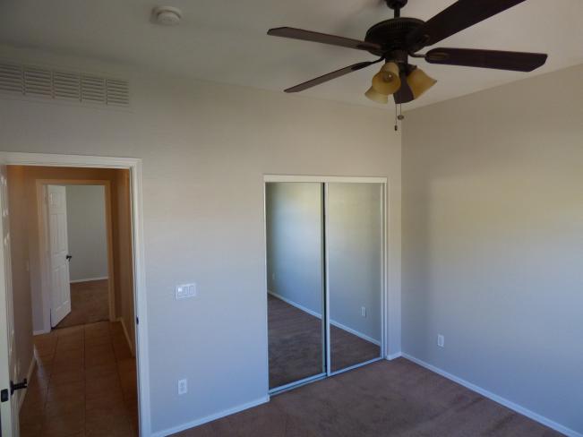 4319 W Burgess LN P1180110_11102023