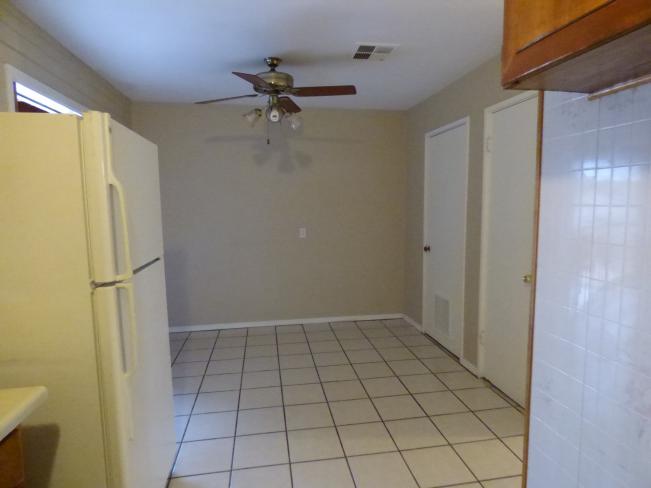 3143 W San Miguel AVE P1020226_01222016 3143 W San Miguel AVE P1020226_01222016