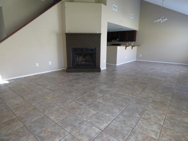 3818 W Harrison ST P1020824_05012016
