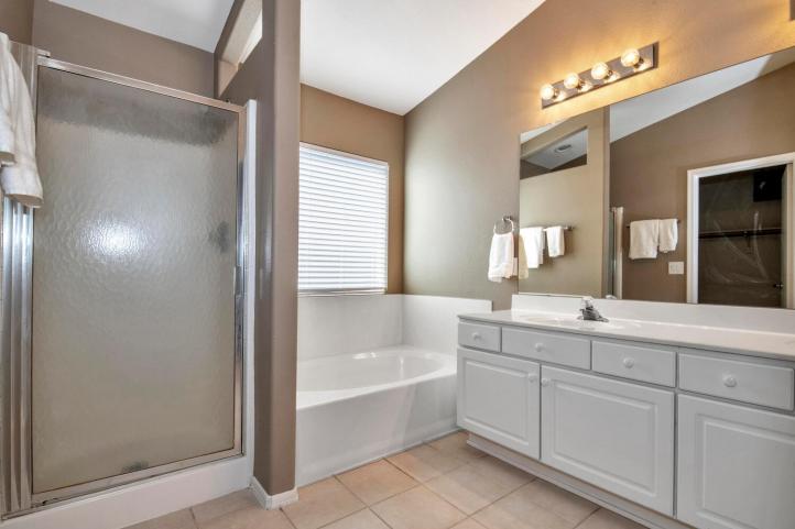 1454 S Oak St 1454 S Oak St Gilbert AZ 85233-large-015-026-DLB 7446-1500x1000-72dpi_09212020