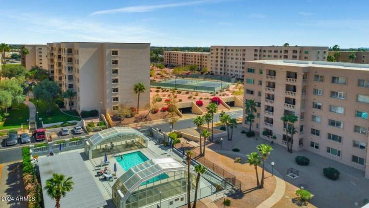 7850 E Camelback RD 7_04082026