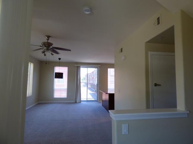 1920 E Bell RD P1170386_06062023
