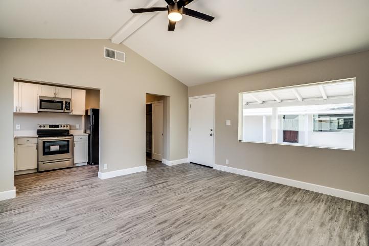 215 S Doran Doran-44_08292025