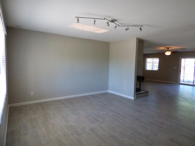 4420 W Sierra ST P1160541_10132022