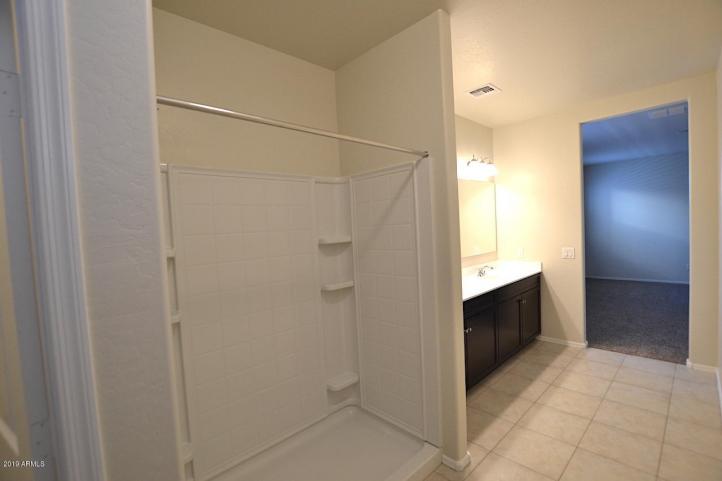 30915 W Amelia AVE Pic (27)_11202019