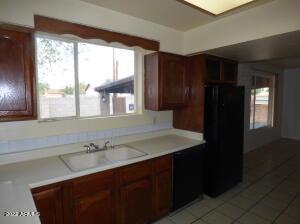 3026 N 39th DR 6_02112022