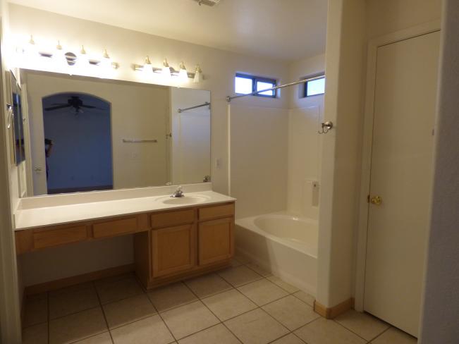 15550 N Naegel DR P1030123_06152016