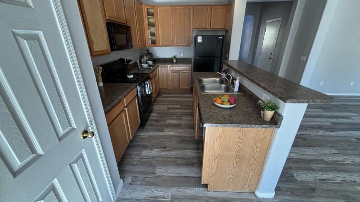 14719 W Poinsettia DR IMG_2050_12112025