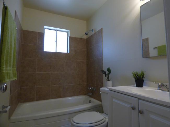 3613 E Earll Dr e_11122020