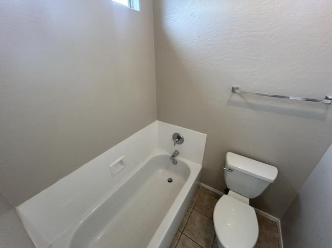 15867 N 74th AVE IMG_9545_07312024