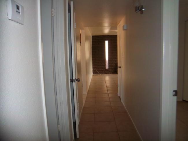 6410 W Lamar RD Hallway