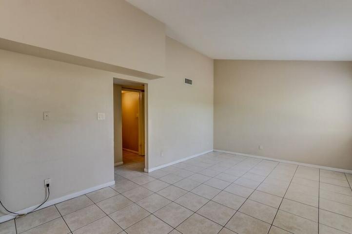 4021 E Robert E Lee ST Pic (23)_01192018
