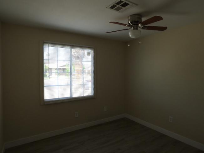 5941 W Cypress St e3_04162021