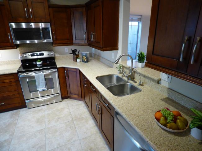 2912 E Nisbet CT P1180432_02102024