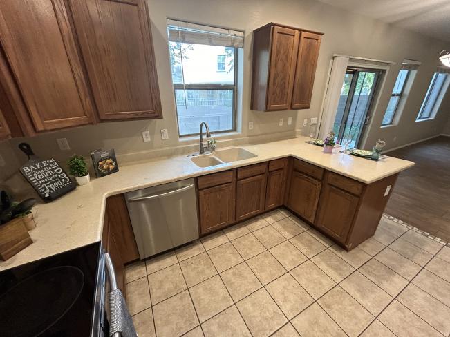 15867 N 74th AVE IMG_9537_07312024