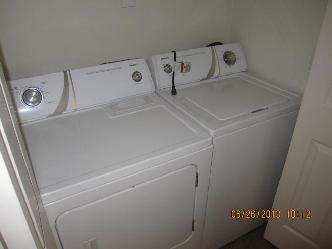 15430 N 25th ST Washer and Dryer